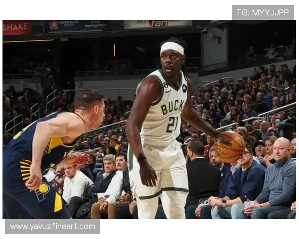 霍勒迪无球跑动牵制防线，3D价值改变雄鹿攻防结构